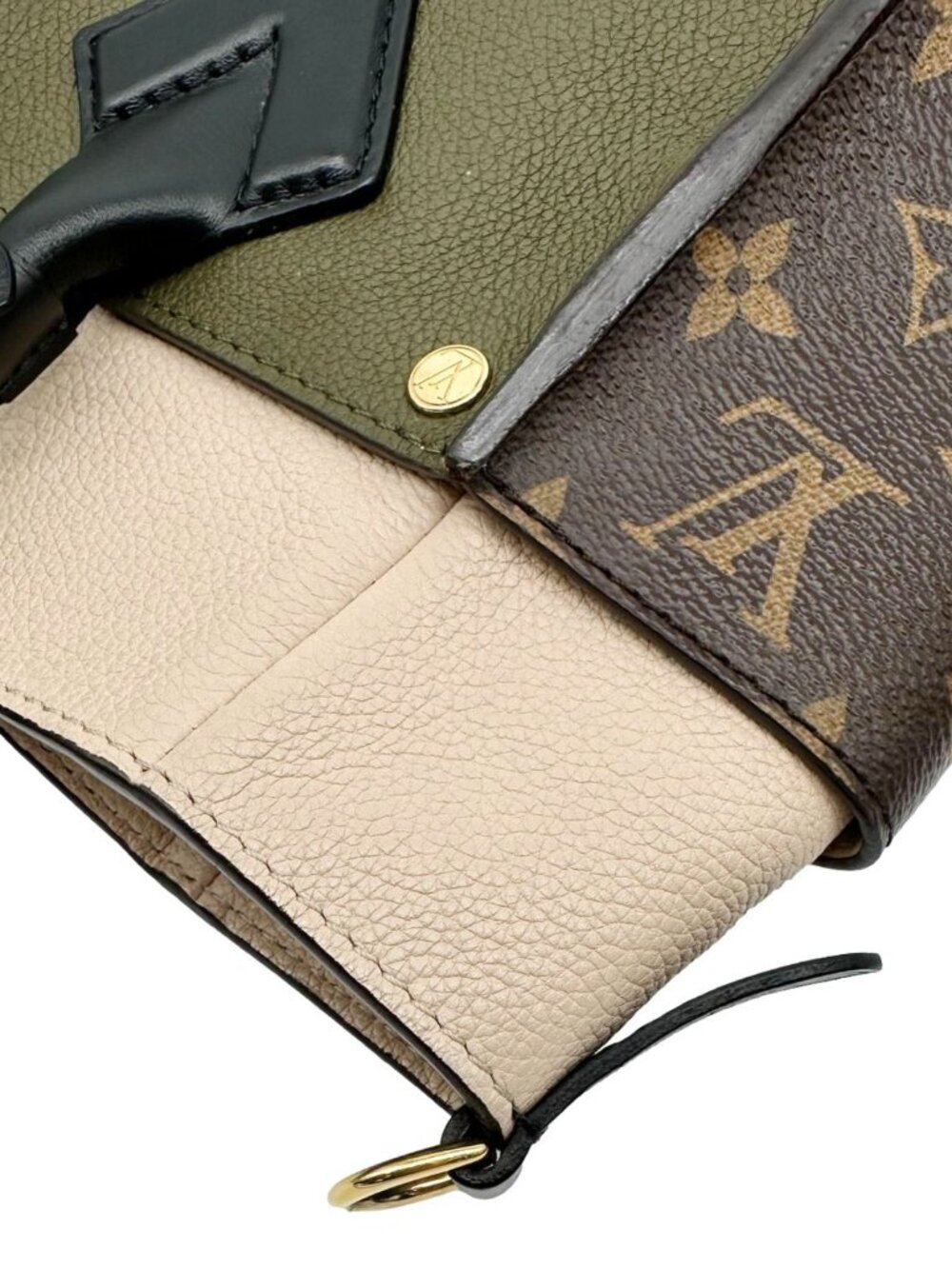 Louis Vuitton  On My Side MM Monogram Canvas Satchel Bag Cream - Picture 8 of 13